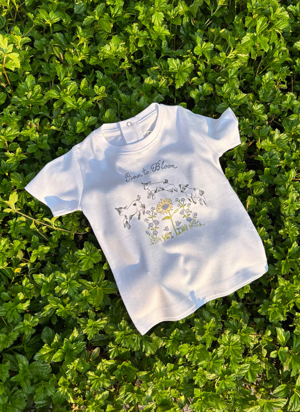 Born to Bloom Tee