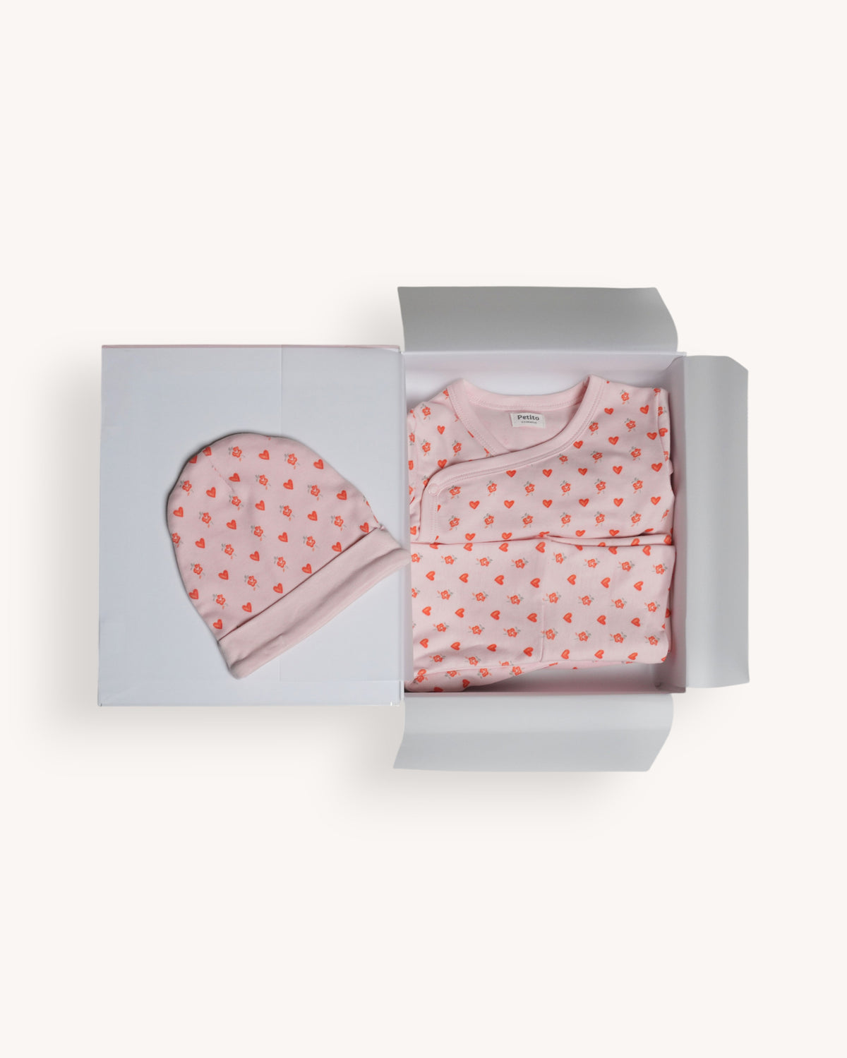 Essentials Love Set